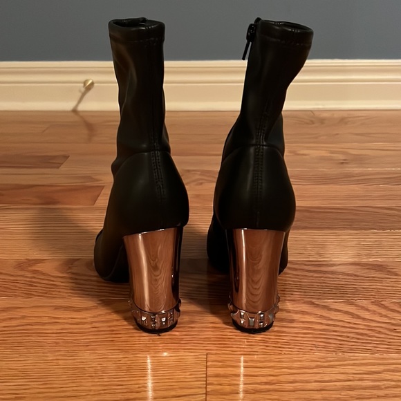 Guess ankle boots - Picture 3 of 4